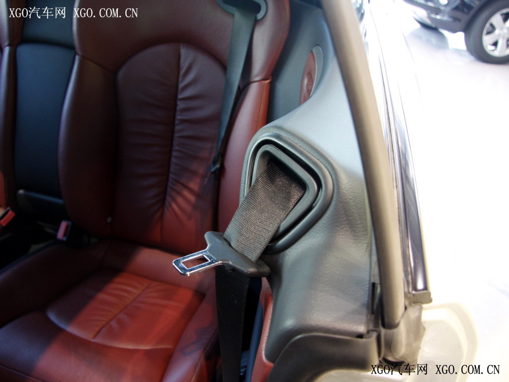 奔驰 奔驰clk clk280 敞篷跑车车厢座椅1523782高清图片
