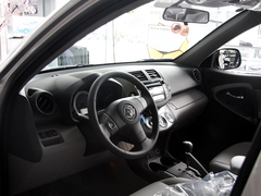 最热SUV之争 丰田RAV4全面对比本田CR-V 